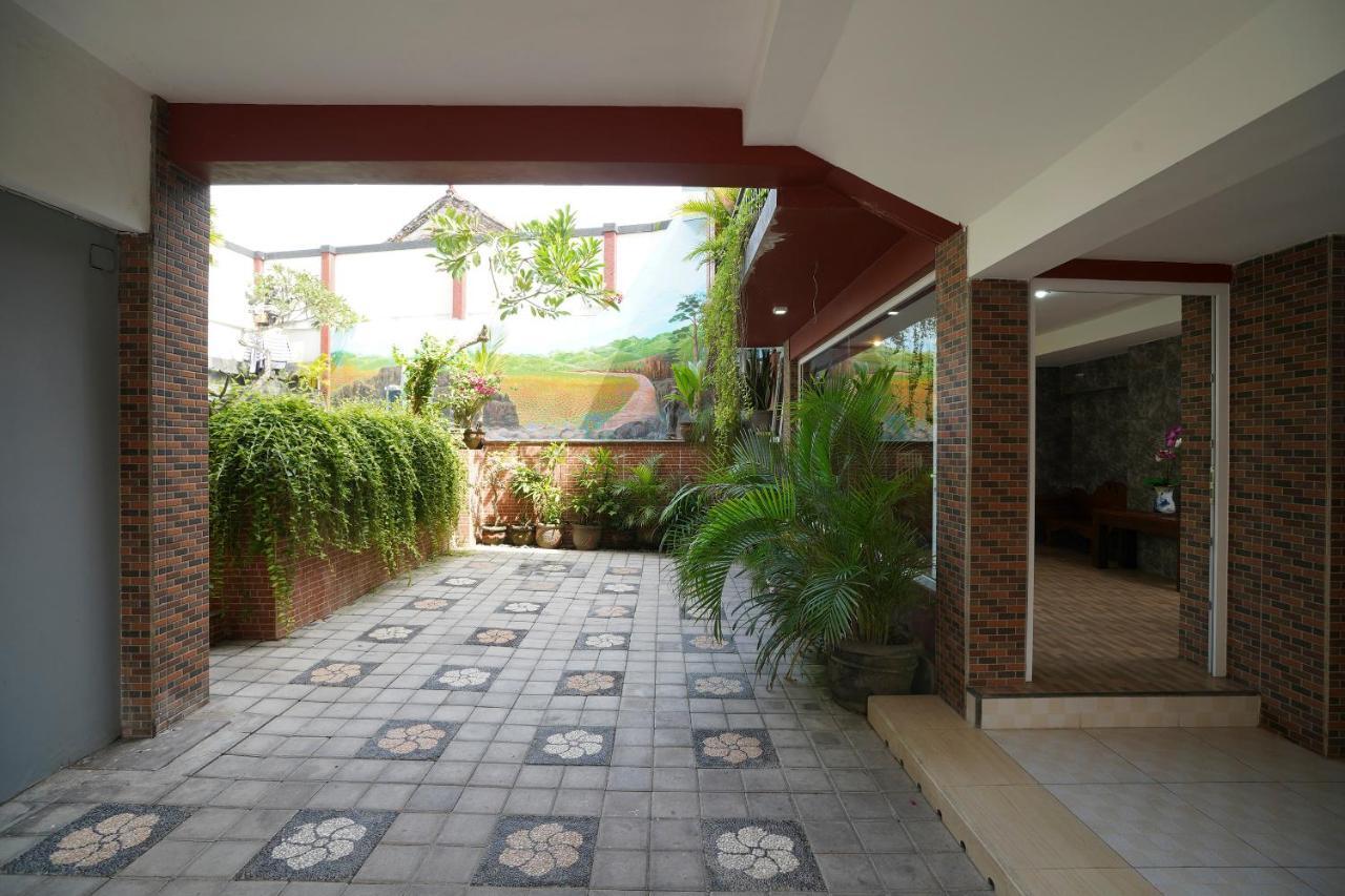 Oyo 2392 Nusa Dua Eling Inn Экстерьер фото