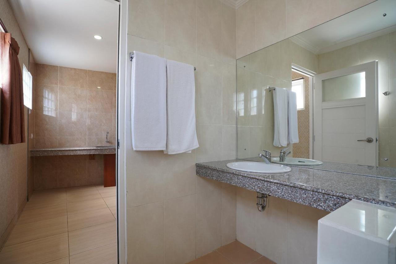 Oyo 2392 Nusa Dua Eling Inn Экстерьер фото