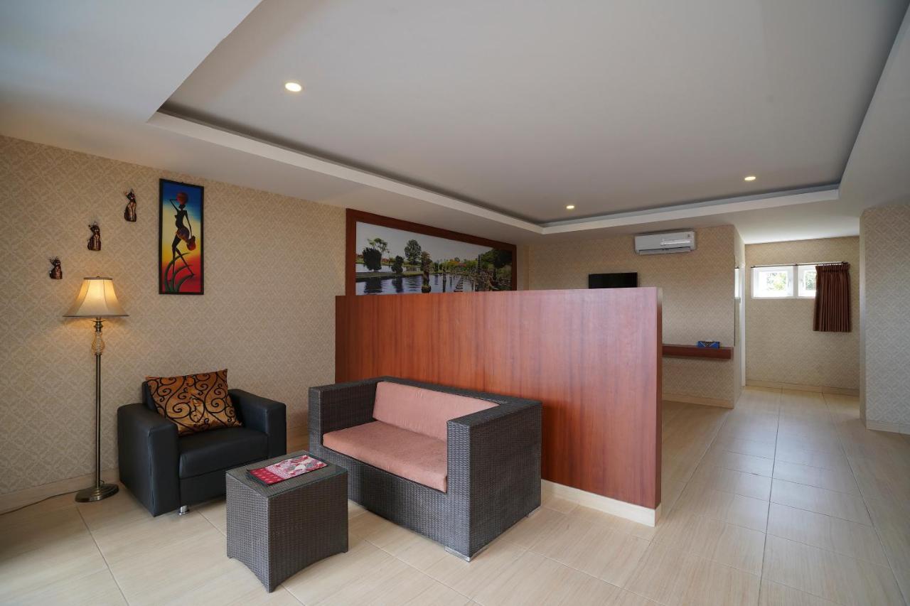 Oyo 2392 Nusa Dua Eling Inn Экстерьер фото