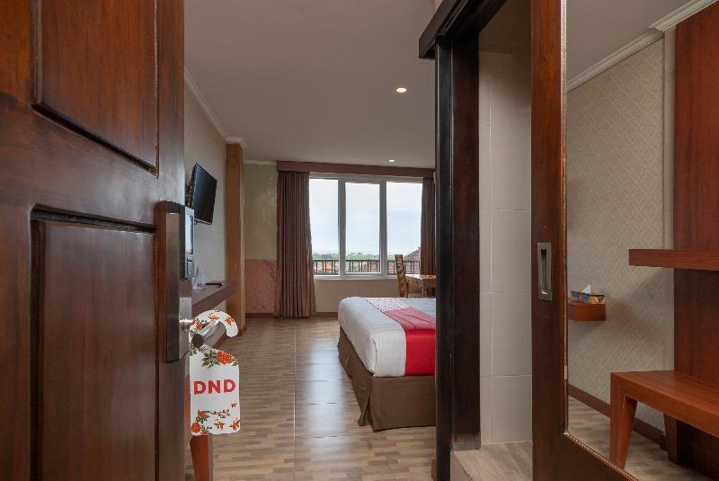 Oyo 2392 Nusa Dua Eling Inn Экстерьер фото